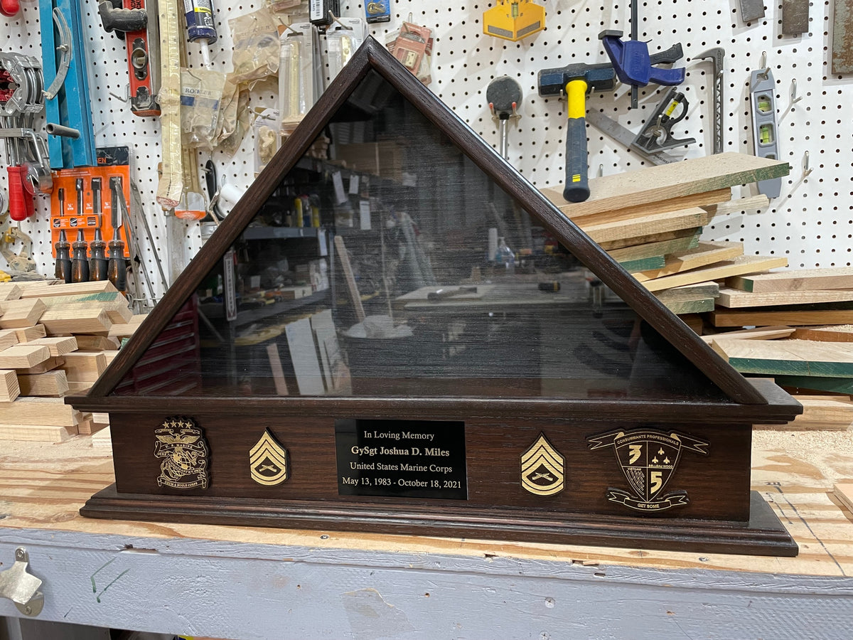 Burial 5 x 9 Flag Pedestal with Engraved Plaque and Branch of Service Wood Medallions