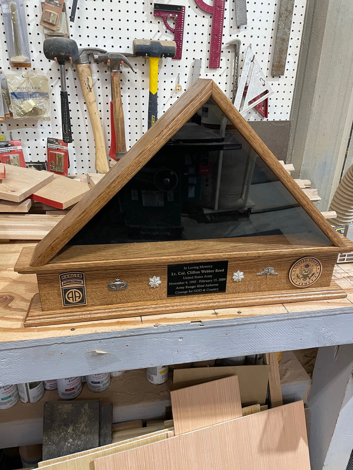 Burial 5 x 9 Flag Pedestal with Engraved Plaque and Branch of Service Wood Medallions