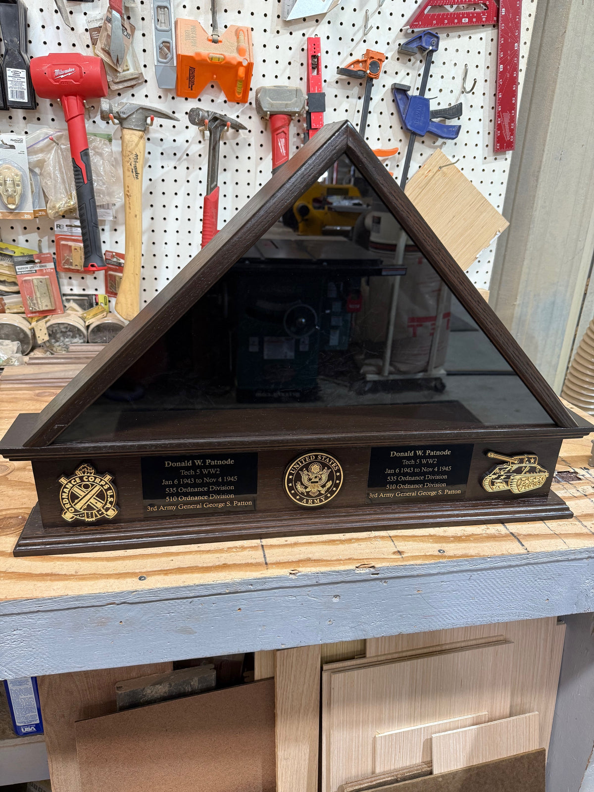 Burial 5 x 9 Flag Pedestal with Engraved Plaque and Branch of Service Wood Medallions