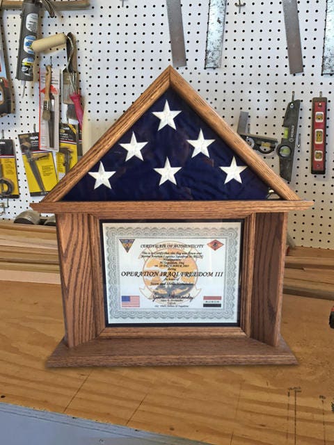 3 x 5 Flag and Certificate Display Case
